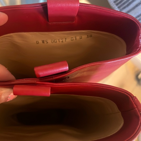 ๐ 1 hour sale. Valentino Garavani, Red Leather Tall Boots, EU 38, US 7.5, w/ COA - Picture 11 of 13